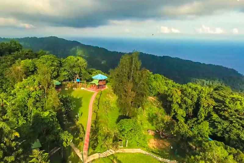 Trekking in mount herriet drone view
